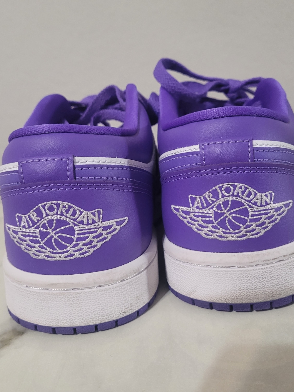 Jordan Women's Air Jordan 1 Low "Psychic Purple Size 8 YS Nike Low Top - Picture 3 of 8